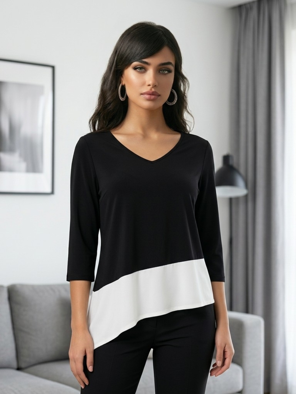Simply Couture Black &  Grey Asymmetric V-Neck Tunic